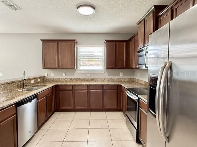 2060 NATIONS WAY, St Cloud, FL 34769