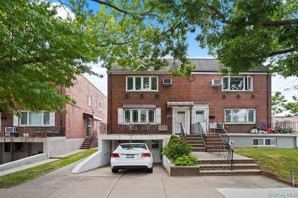 64-04 78th Street, Middle Village, NY 11379