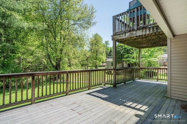 38 Library Lane 38, Simsbury, CT 06070