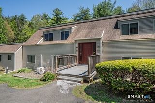 38 Library Lane 38, Simsbury, CT 06070