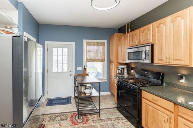 55 Valley St, Knowlton Twp., NJ 07832