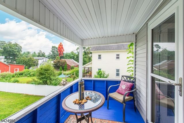 55 Valley St, Knowlton Twp., NJ 07832