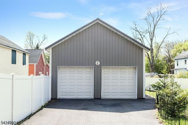 55 Valley St, Knowlton Twp., NJ 07832
