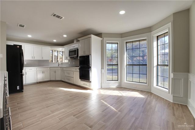 3801 N 1st Street, Mcallen, TX 78501