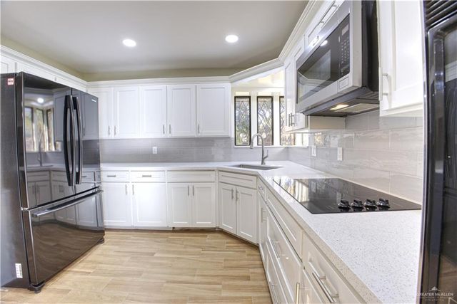 3801 N 1st Street, Mcallen, TX 78501