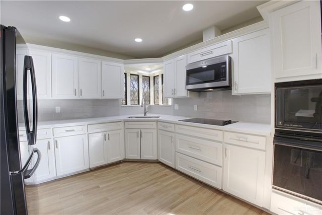 3801 N 1st Street, Mcallen, TX 78501