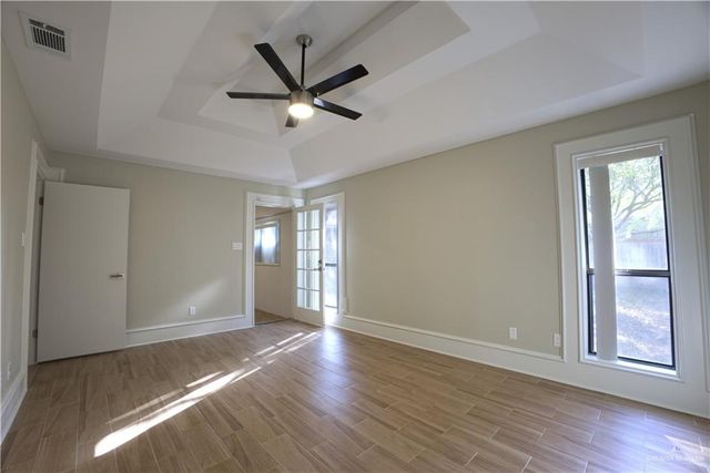 3801 N 1st Street, Mcallen, TX 78501