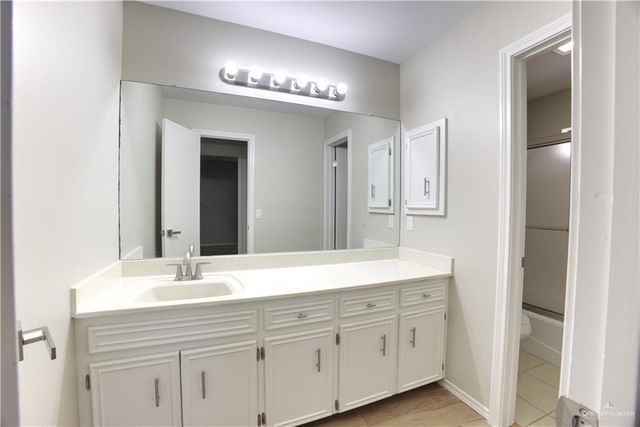 3801 N 1st Street, Mcallen, TX 78501