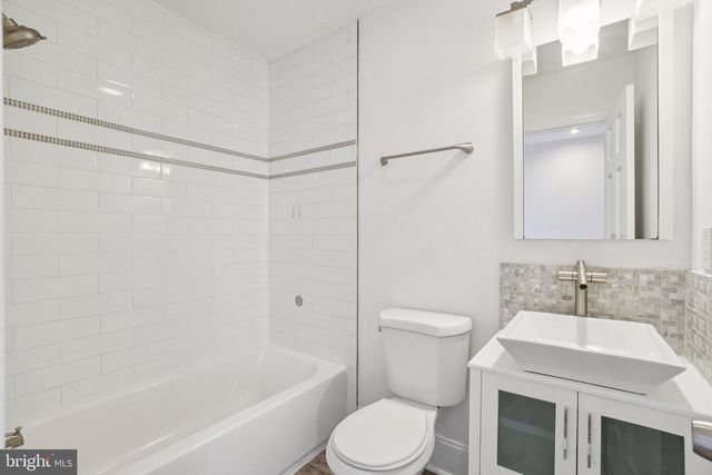 624 19TH ST NE, Washington, DC 20002