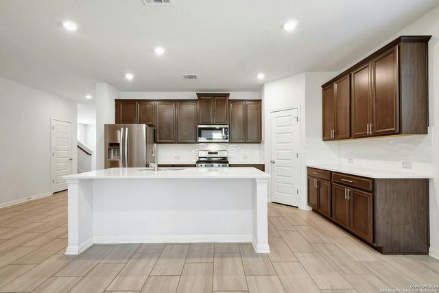 12915 IRVIN PATH, San Antonio, TX 78254