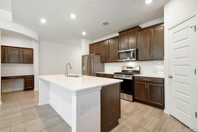 12915 IRVIN PATH, San Antonio, TX 78254