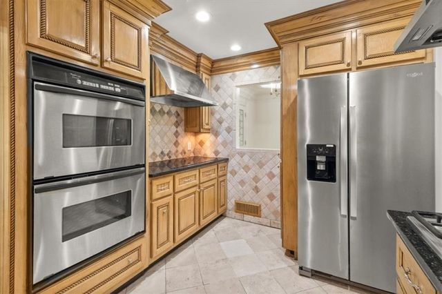 6771 Sunny Brook Lane, Atlanta, GA 30328