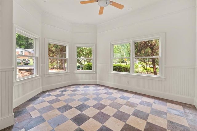 6771 Sunny Brook Lane, Atlanta, GA 30328