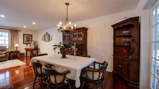 8 Appollo Pl, Clinton Twp., NJ 08809