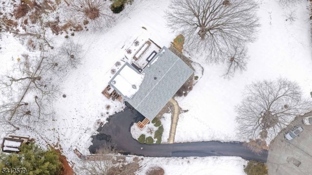 8 Appollo Pl, Clinton Twp., NJ 08809