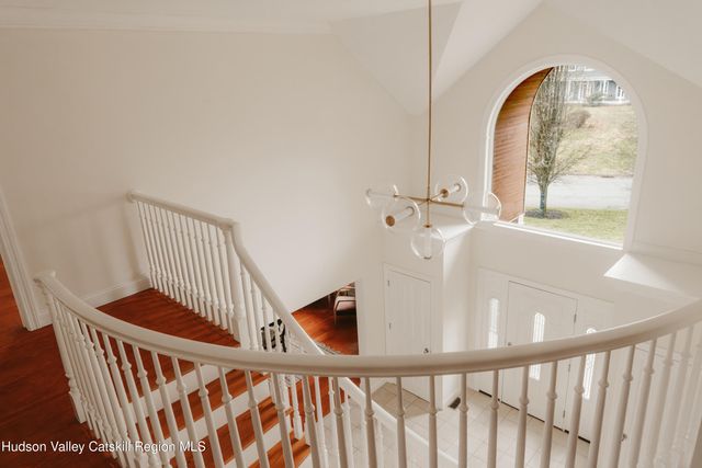 6 Nichris Lane, Staatsburg, NY 12580