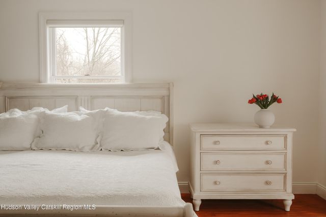 6 Nichris Lane, Staatsburg, NY 12580