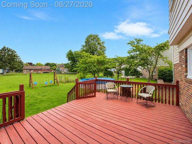 35484 Bennett Street, Livonia, MI 48152