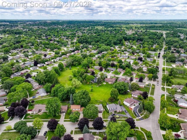 35484 Bennett Street, Livonia, MI 48152