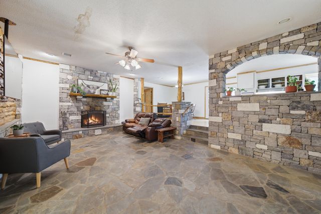 386 N 4295, Pryor, OK 74361