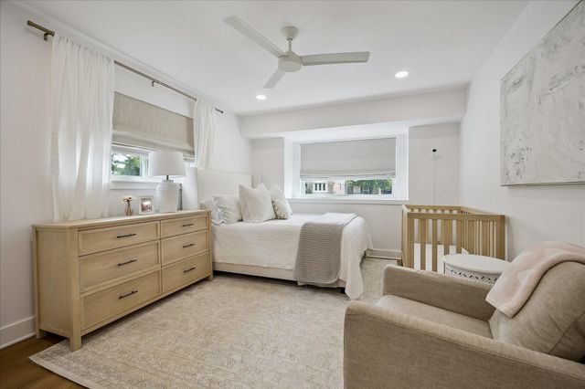 1006 Cheshire Lane, Houston, TX 77018