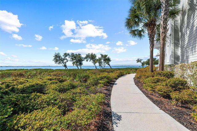 268 SAINT LUCIA DRIVE 101, Bradenton, FL 34209