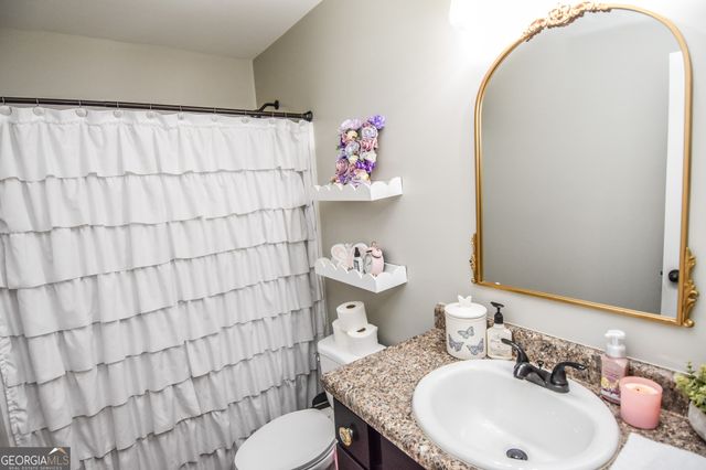 111 Needleleaf Court, Barnesville, GA 30204