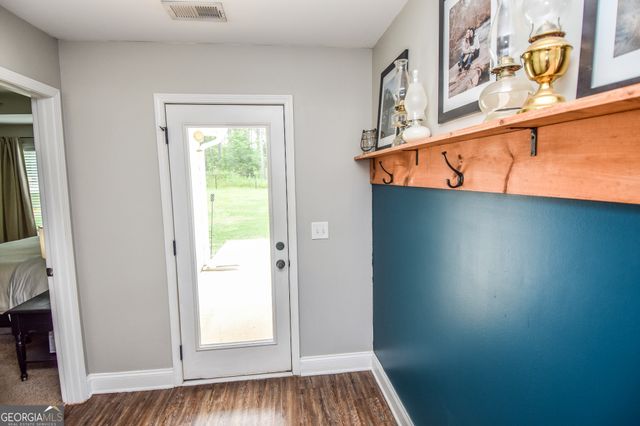 111 Needleleaf Court, Barnesville, GA 30204