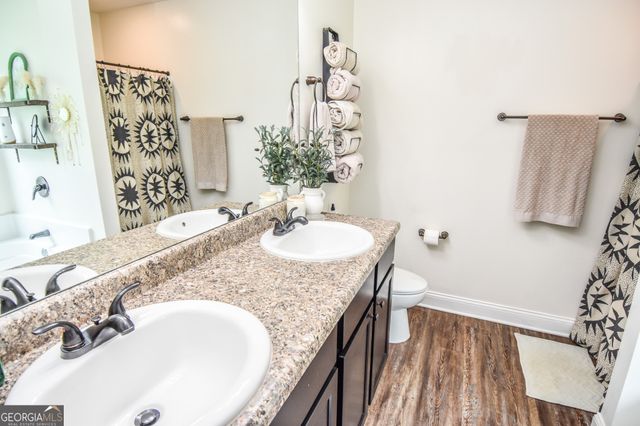 111 Needleleaf Court, Barnesville, GA 30204