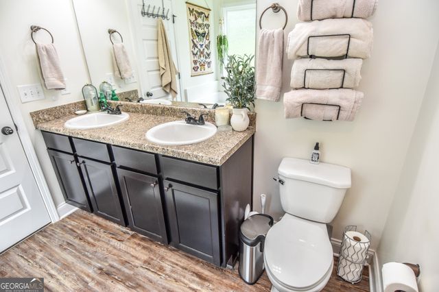 111 Needleleaf Court, Barnesville, GA 30204