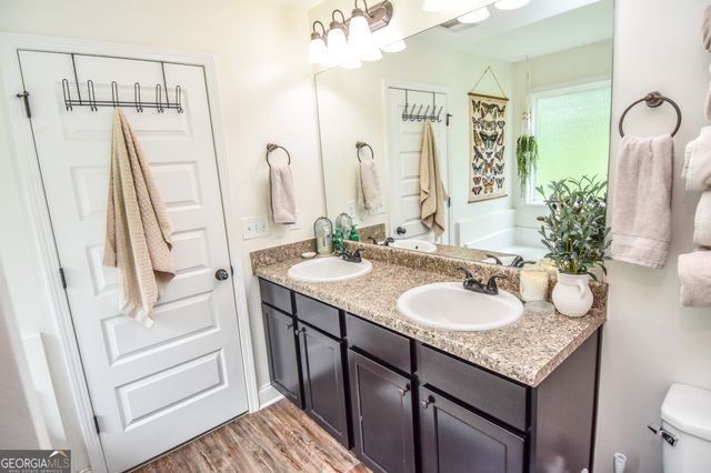 111 Needleleaf Court, Barnesville, GA 30204