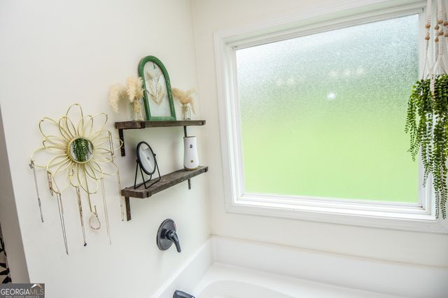 111 Needleleaf Court, Barnesville, GA 30204