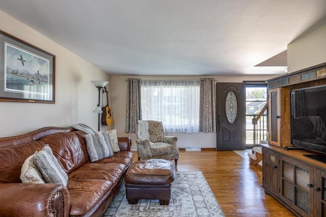 5170 KILLDEER LANE, Oshkosh, WI 54901