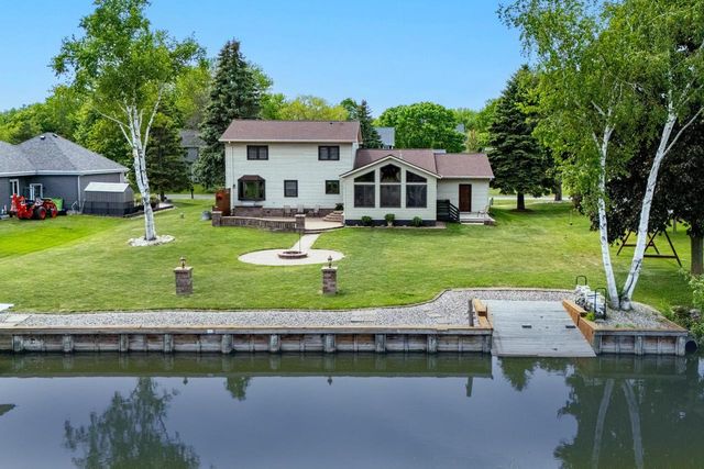 5170 KILLDEER LANE, Oshkosh, WI 54901