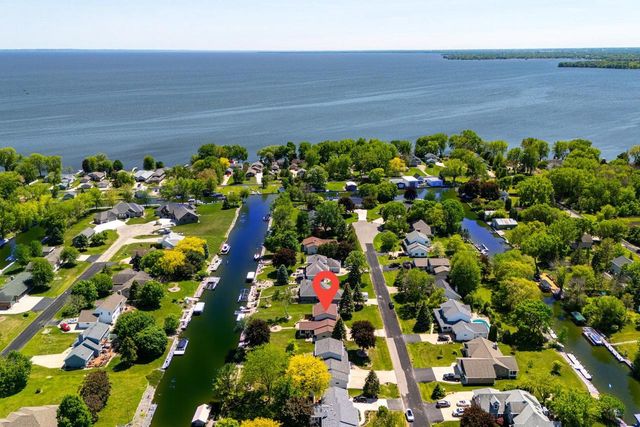 5170 KILLDEER LANE, Oshkosh, WI 54901