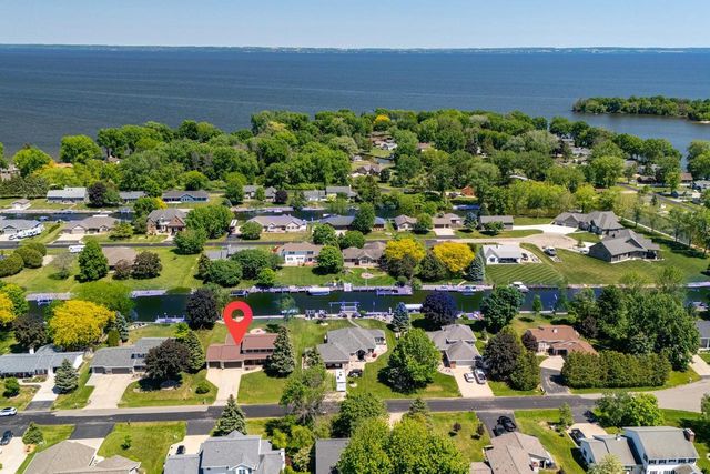 5170 KILLDEER LANE, Oshkosh, WI 54901