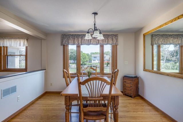 5170 KILLDEER LANE, Oshkosh, WI 54901