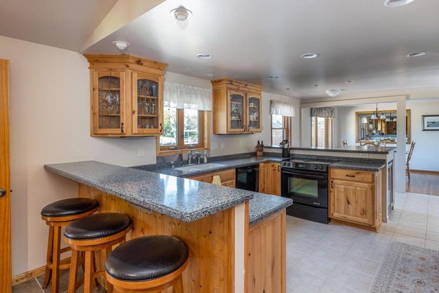 5170 KILLDEER LANE, Oshkosh, WI 54901