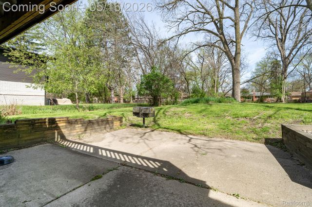 19650 Midway Road, Southfield, MI 48075