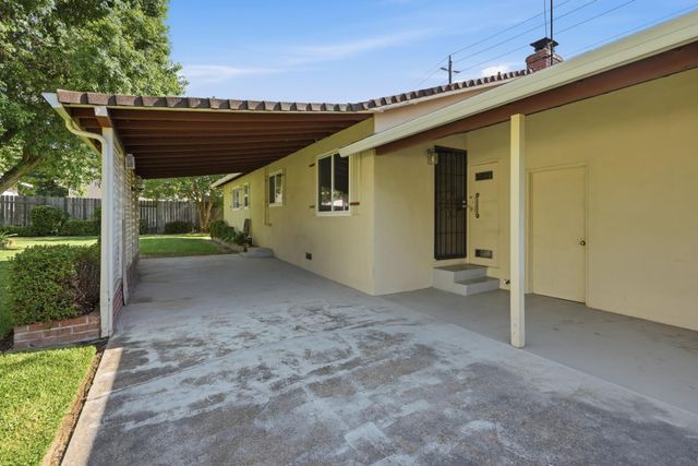 6947 Mariposa Ave, Citrus Heights, CA 95610