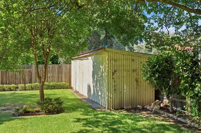6947 Mariposa Ave, Citrus Heights, CA 95610