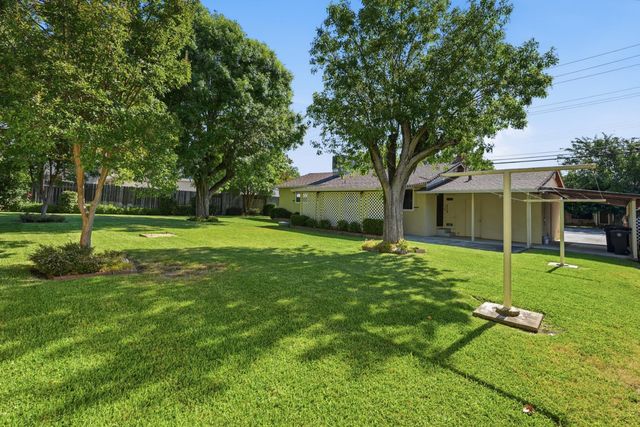 6947 Mariposa Ave, Citrus Heights, CA 95610