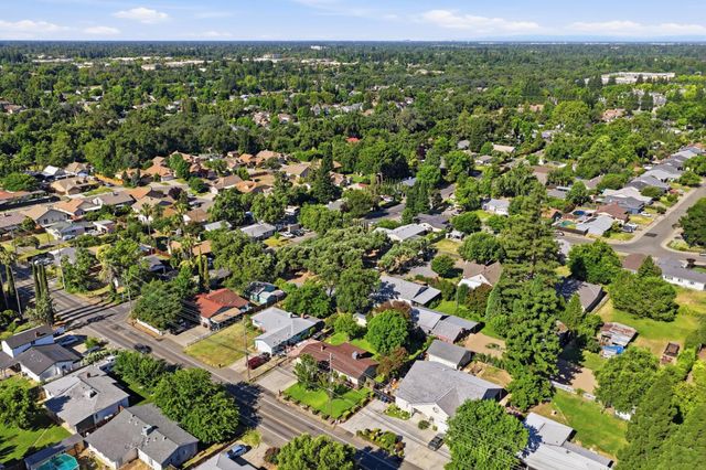 6947 Mariposa Ave, Citrus Heights, CA 95610
