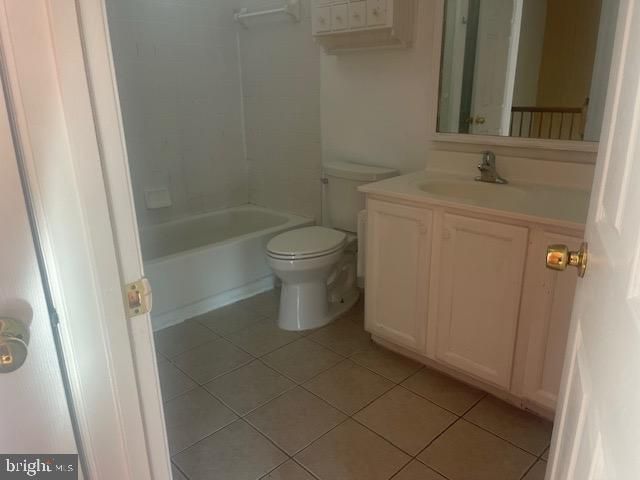 2200 WHITE CORNUS LN, Reston, VA 20191