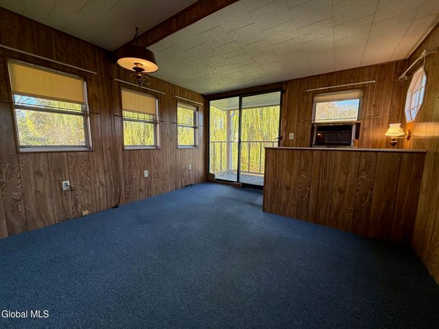 6 Sunset View Avenue, Brunswick, NY 12180