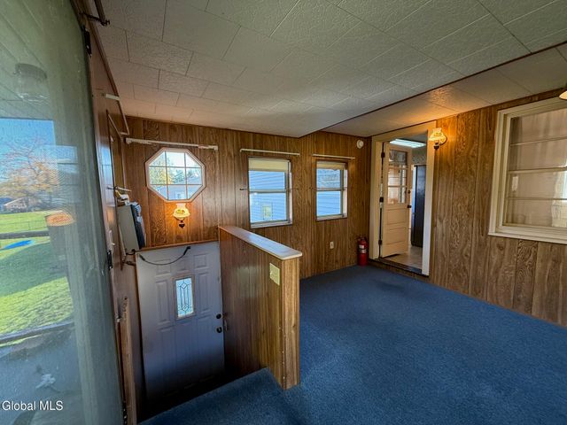 6 Sunset View Avenue, Brunswick, NY 12180