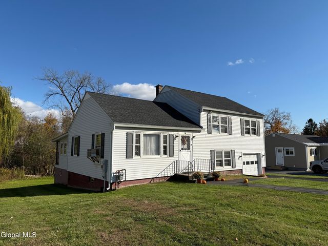 6 Sunset View Avenue, Brunswick, NY 12180