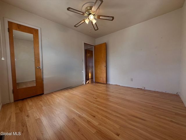 6 Sunset View Avenue, Brunswick, NY 12180