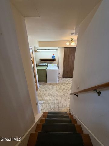 6 Sunset View Avenue, Brunswick, NY 12180