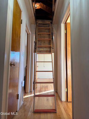 6 Sunset View Avenue, Brunswick, NY 12180